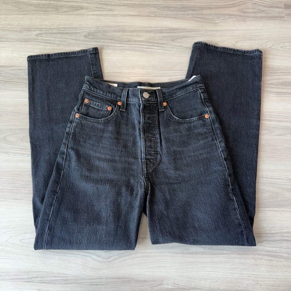 Levi’s Black Ribcage Straight Jeans